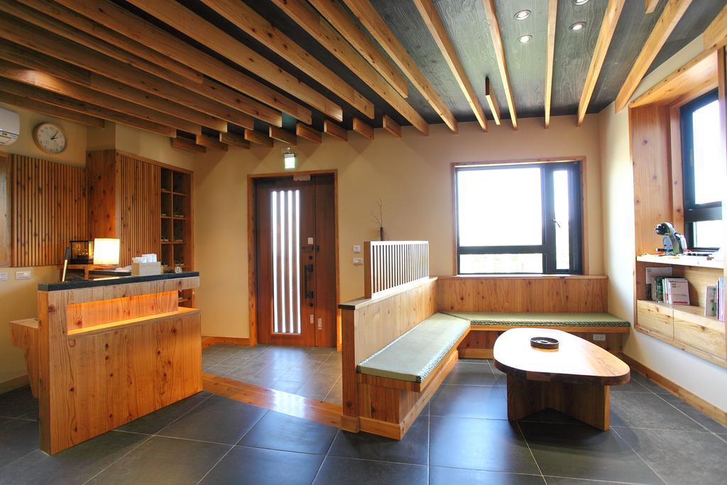 Toutsu Gyoen Donggang Exterior photo